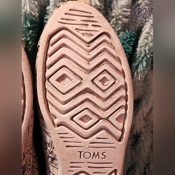 Toms X Marvel Concept Art Printed Classics 7 Wm Sz 9.5 - Picture 13 of 14